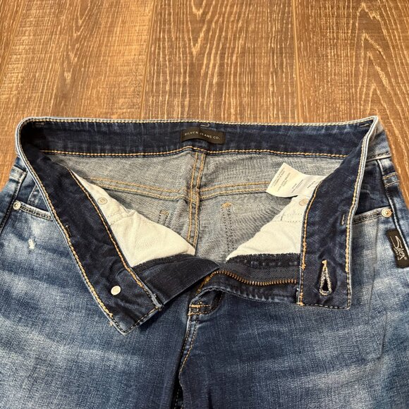 Silver Suki Skinny Slightly Distressed Jeans – Size 30x31 - Picture 12 of 14